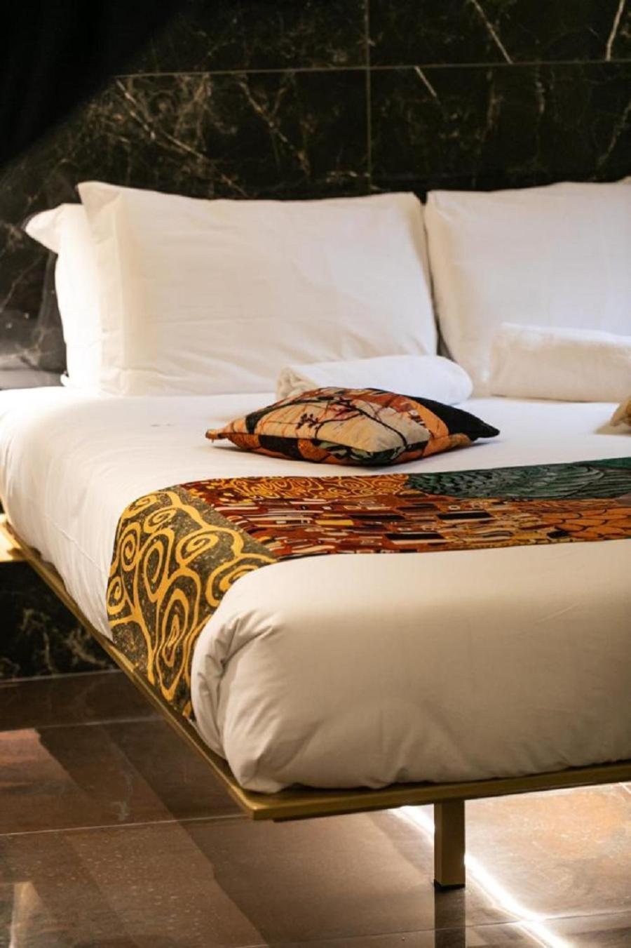 Hotel Bhr Cavour 150 Rzym Zewnętrze zdjęcie